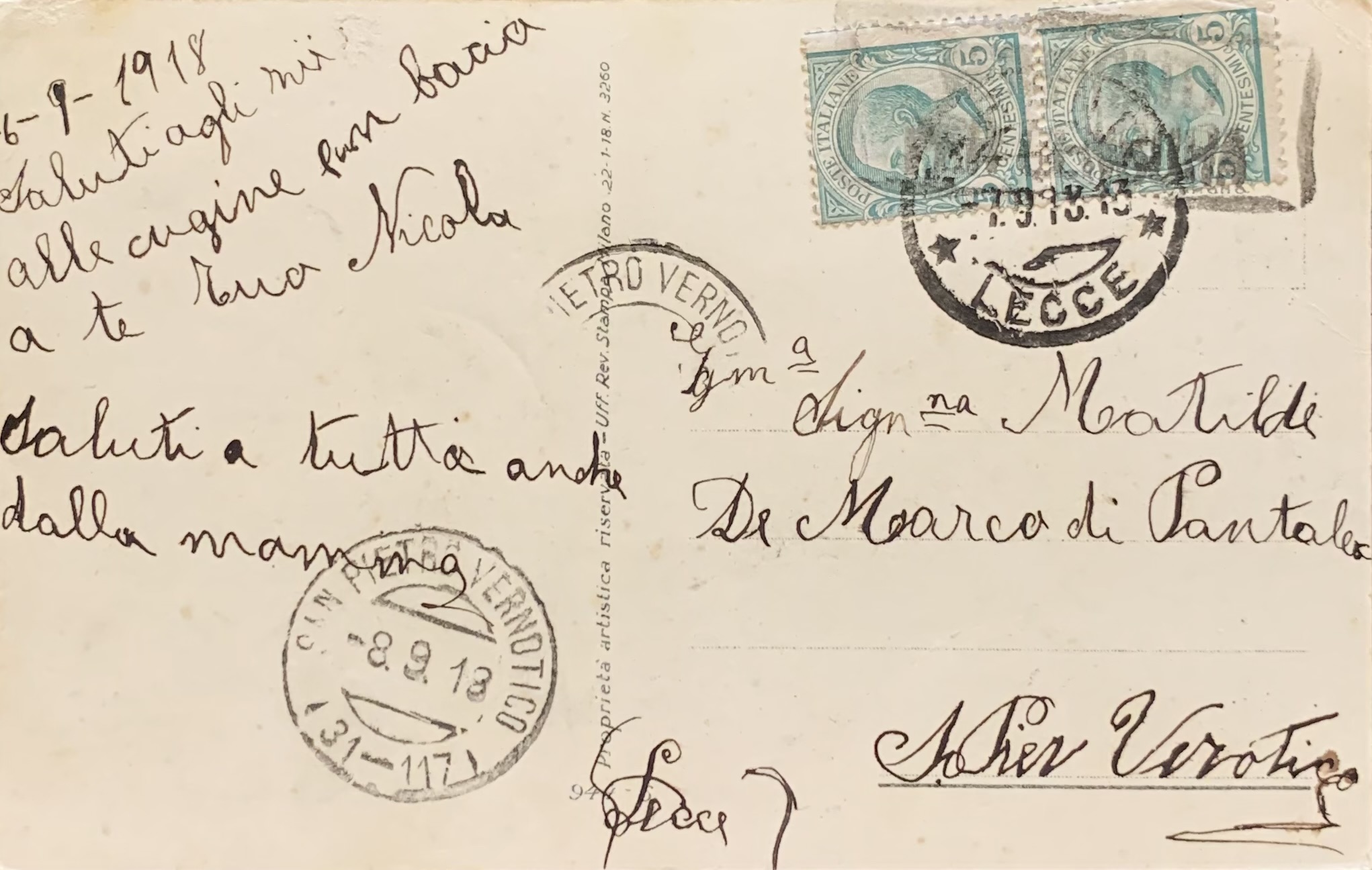 Cartolina d'epoca - Donnina con cestini di uova 1918 (Sergio Bompard) - immagine 2